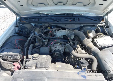 2010 Ford Crown Victoria Police/Police Interceptor из США, поврежденный, VIN 2FABP7BV4AX135965